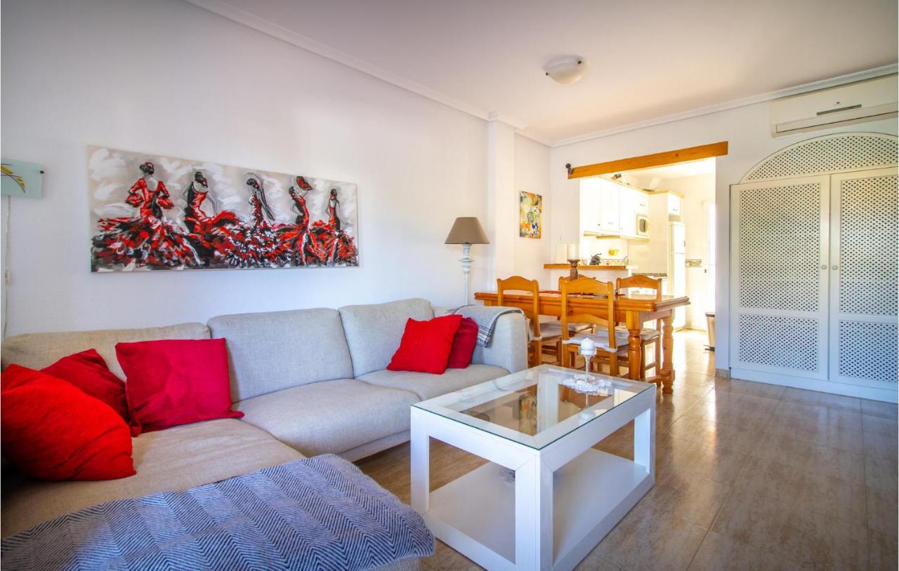 4 Bedroom Cozy Home In Пилар де ла Горадада Экстерьер фото